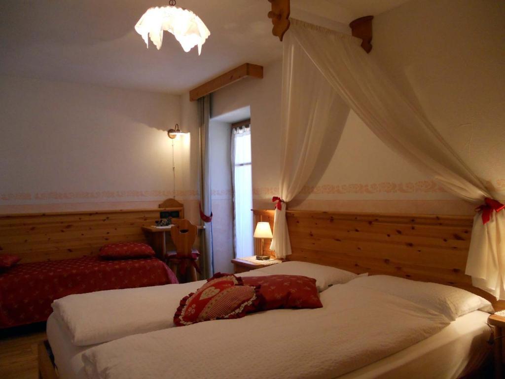 Hotel Salvanel Cavalese Zimmer foto