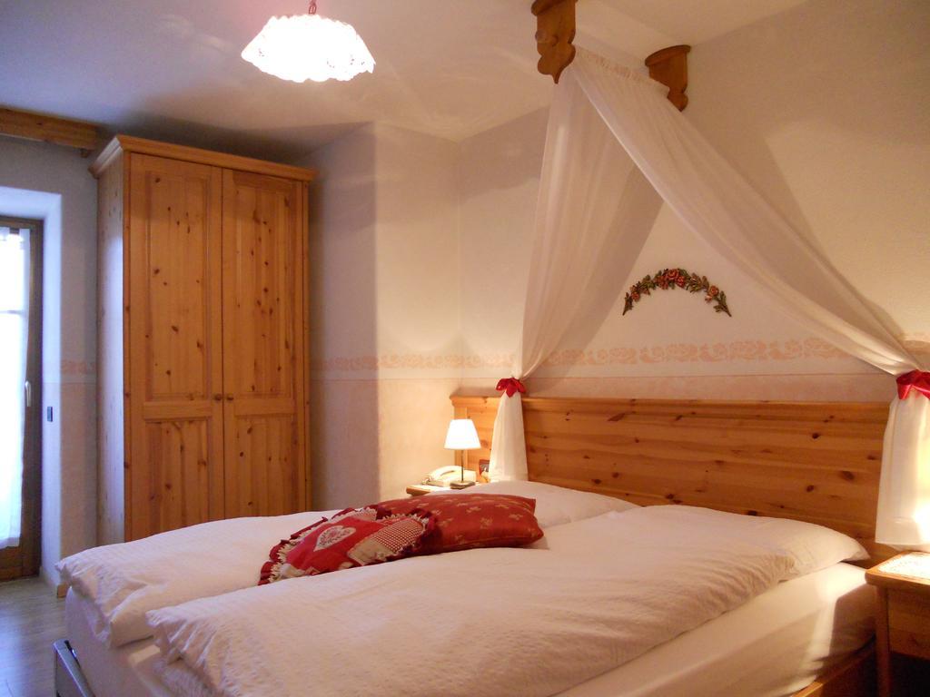 Hotel Salvanel Cavalese Zimmer foto